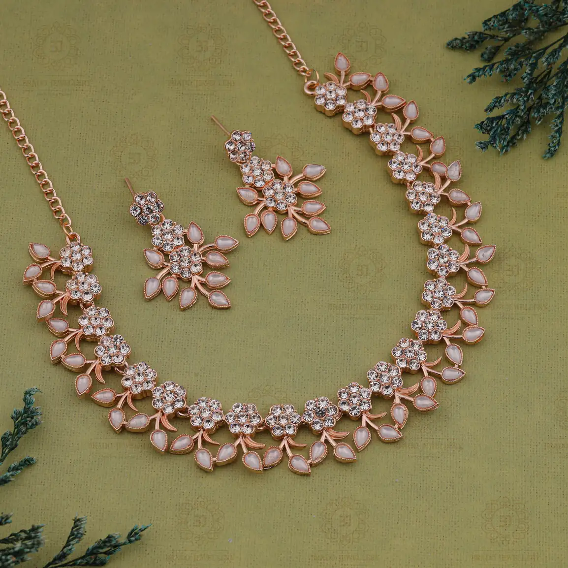 Brass Jewel Set (White)