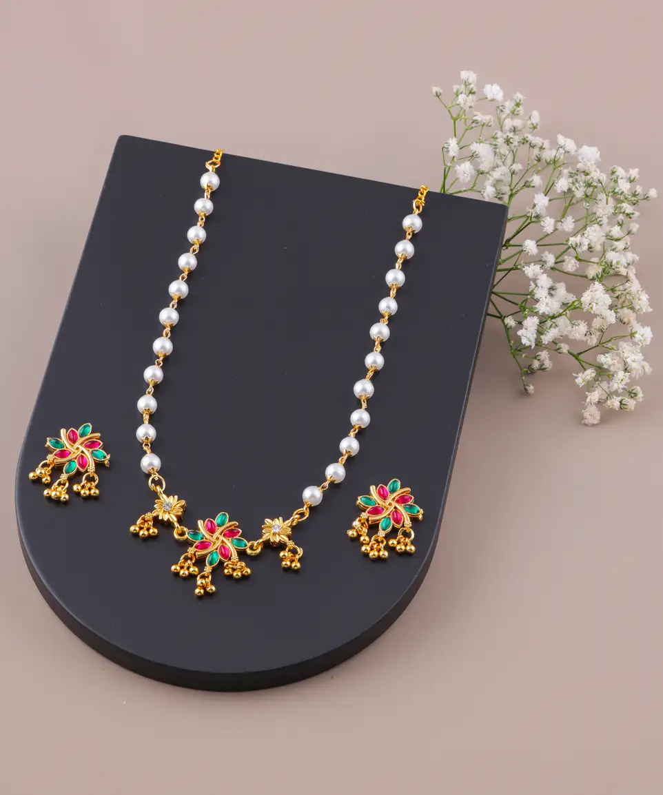 Brass Jewel Set (Multicolor)