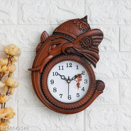 Elegengt wall clock for home