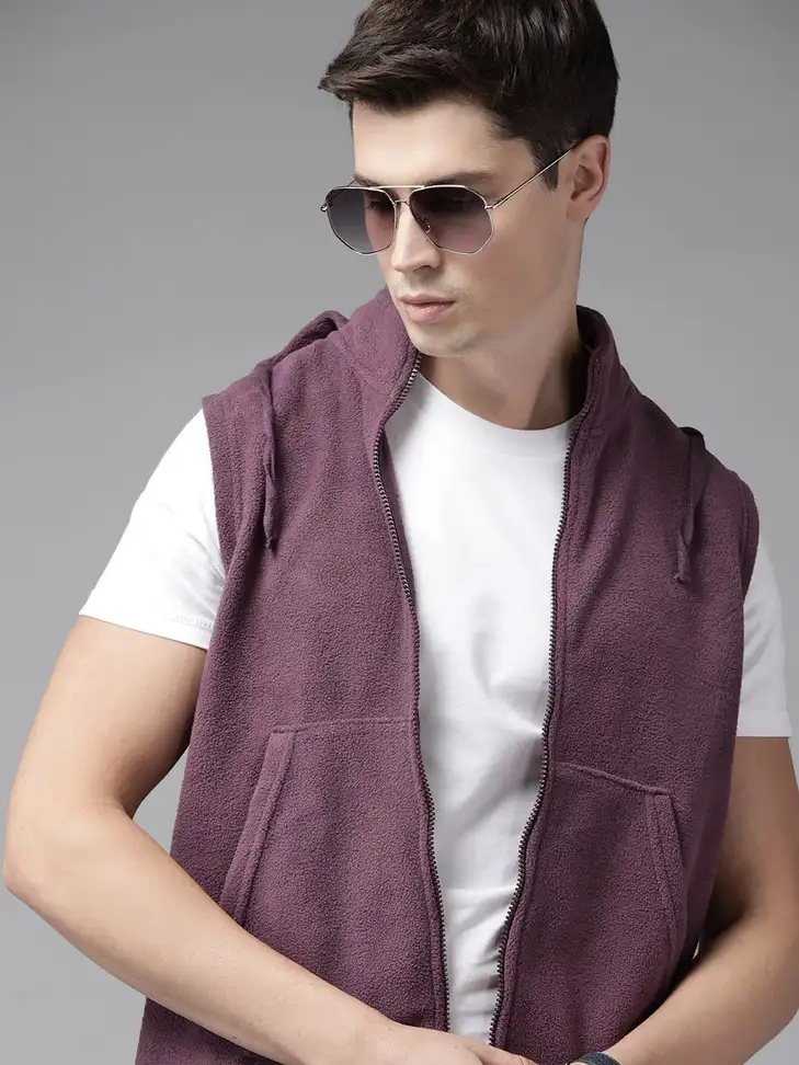 Roadster Sleeveless Solid Men Jacket