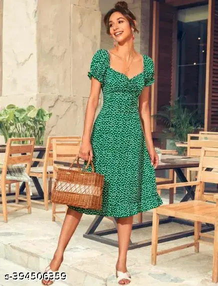 Casual Polyester Bland Square Neck And Puff Short Sleeves Knee Length Drawstring Dress Green (41"Inches)