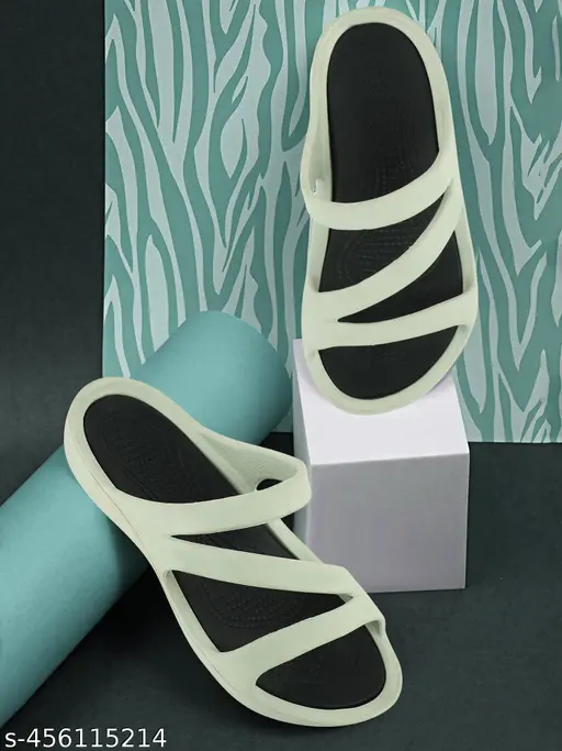 Unique Fashionable Women Flipflops & Slippers